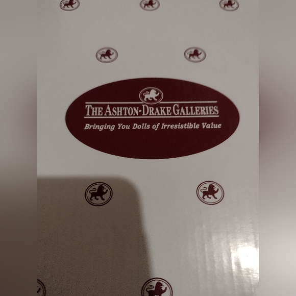 New Ashton Drake Obama Birth Of Hope doll Realistic Linda Murray Artist RARE - Picture 3 of 8